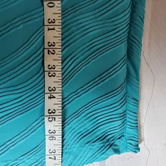 RONNI NICOLE textured stripe sheath dress 10 - Picture 5 of 5